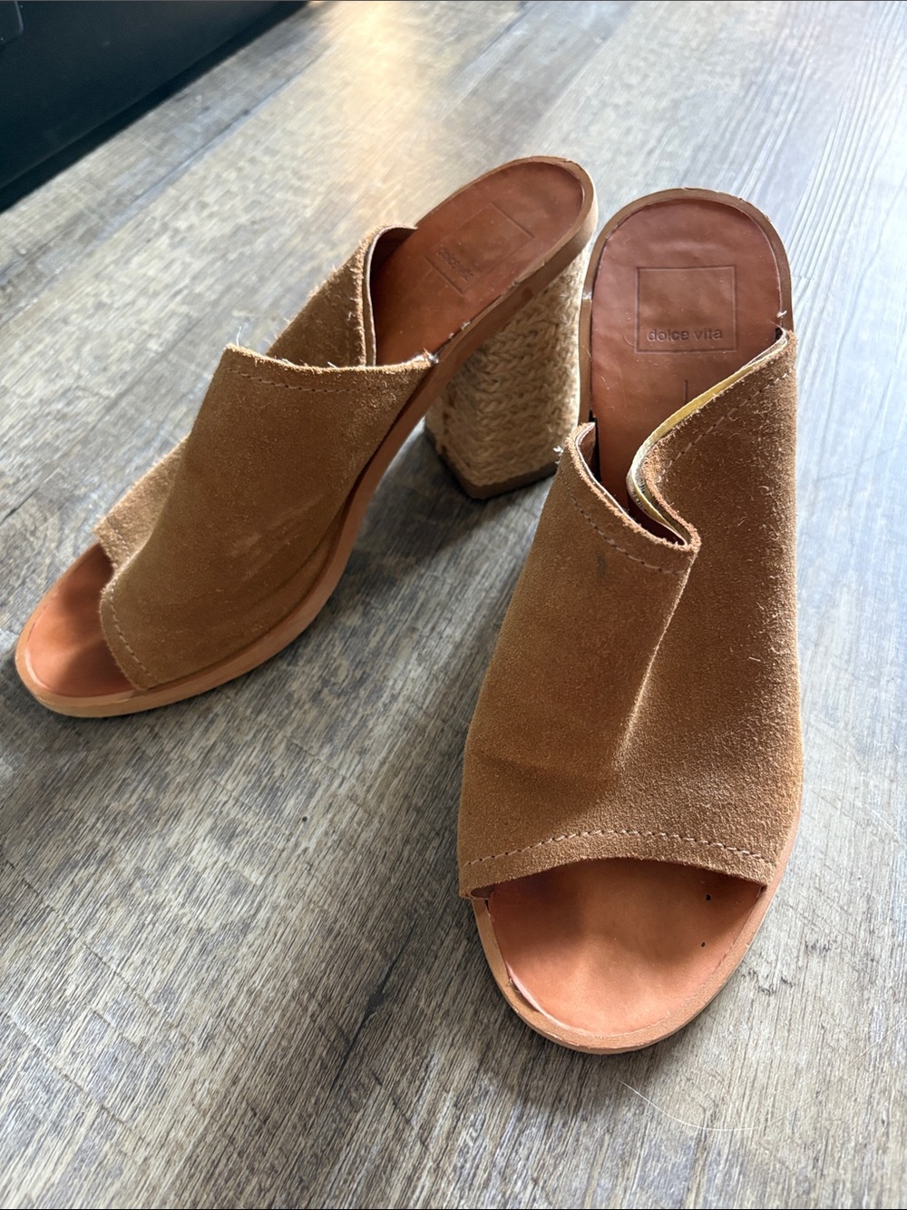 Dolce Vita Tan Suede Open-Toe Woven Block Heel Mules